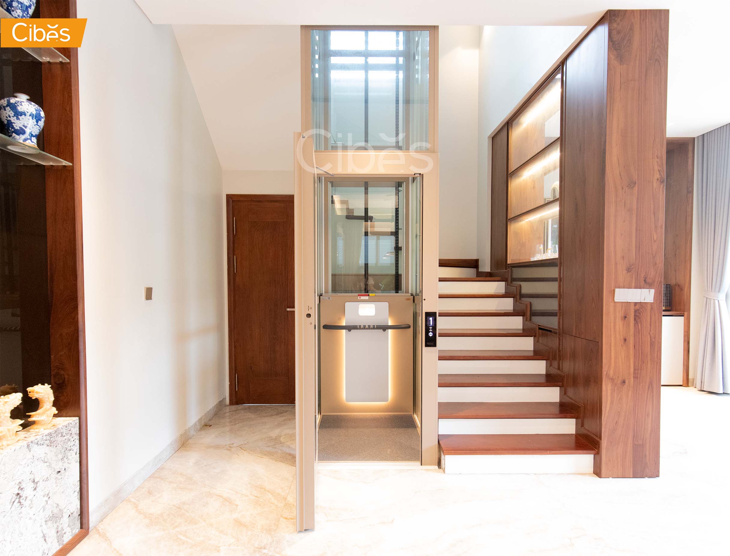 Thang Máy Gia Đình 4 Tầng - Giải Pháp Tối Ưu Cho Nhà Phố & Biệt Thự Hiện Đại